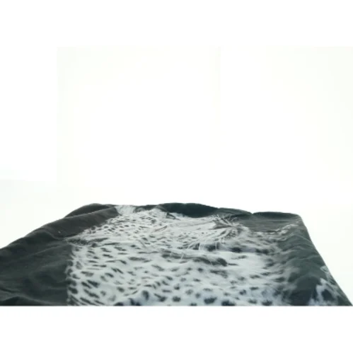 Pudebetræk med sneleopard (str. 60 x 57 cm)