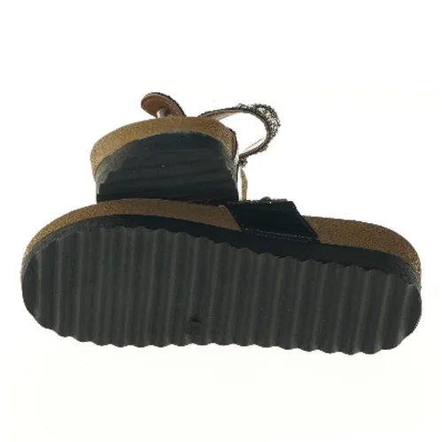 Dekorerede damesandaler (str. 38 )