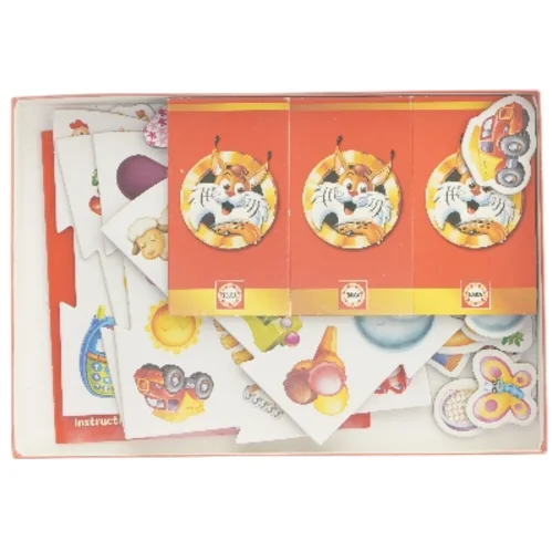 Mit første Vildkatten fra Educa (str. 33,5x23,5 cm)