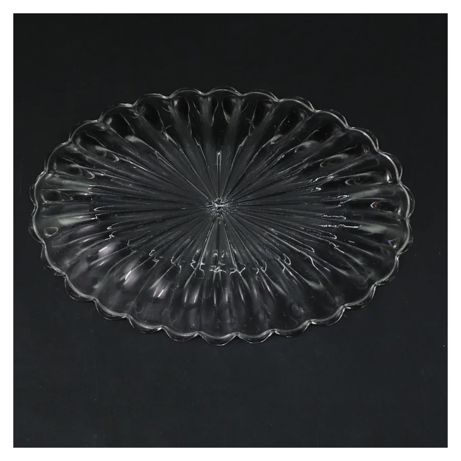 Oval asiet, presset glas (str. 15,5x10,5 cm)