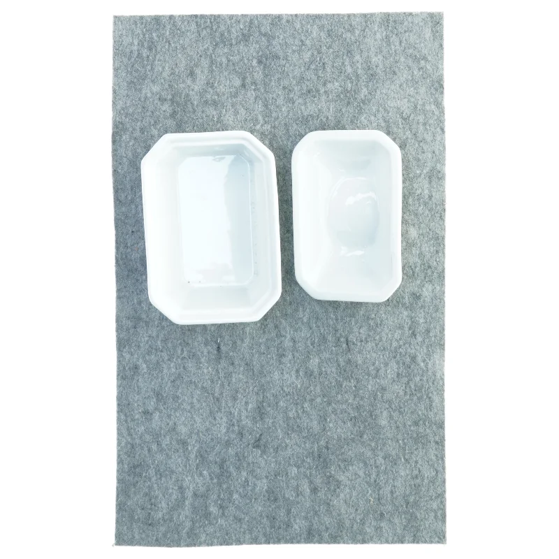 Skål med låg (str. 10 x 6)