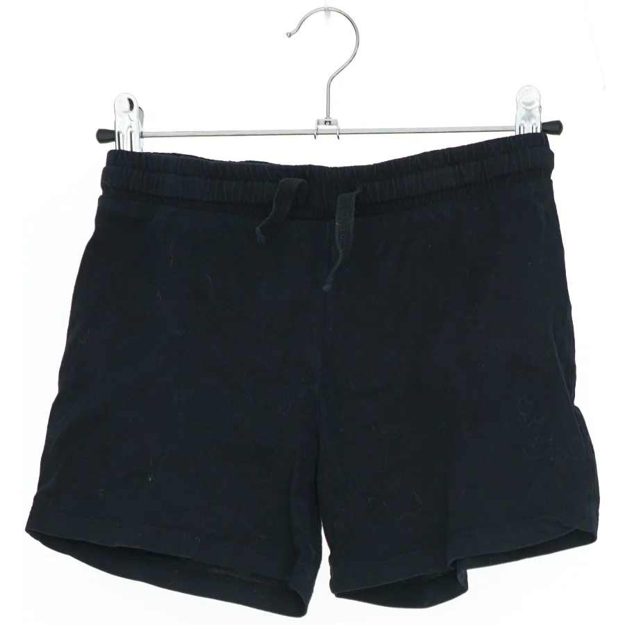 Sort shorts fra VRS (str. 128)