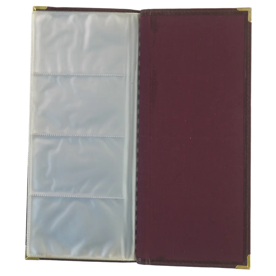 Fotoalbum med plastlommer (str. 26 x 12,5 cm)