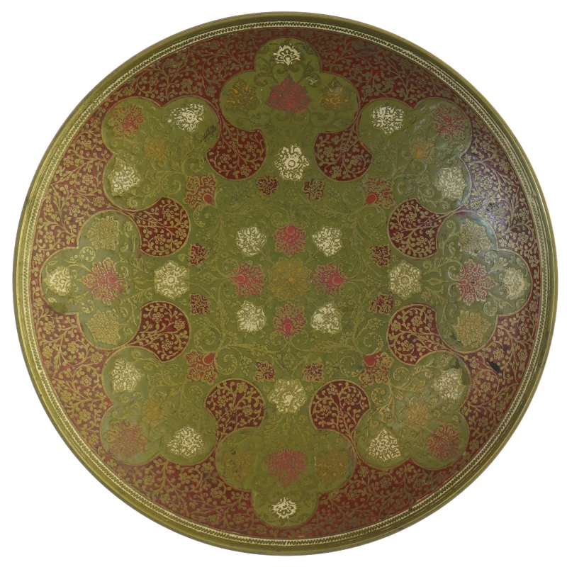 Dekorativ messingbakke (str. 19,5 cm i diameter)