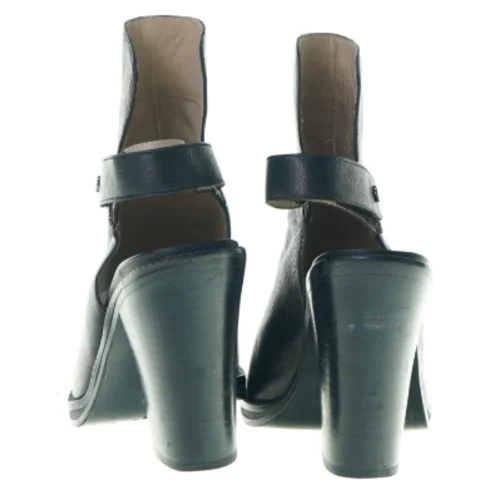  Dkny læder (str. 39,5)