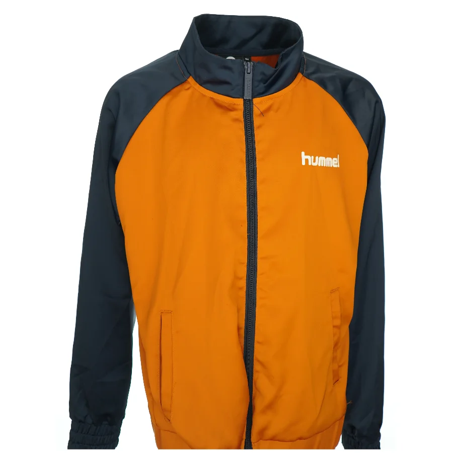 Jakke fra Hummel (str. 164)