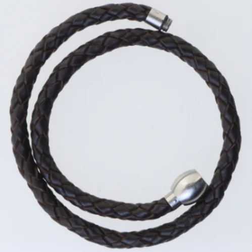 Flettet læderarmbånd (str. 41,5. cm)