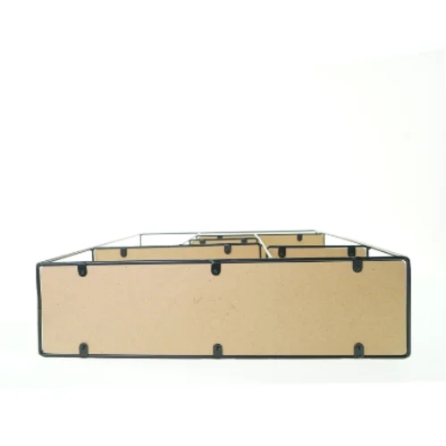 Hylder til ophæng (str. 45 x 12 x 60 cm)