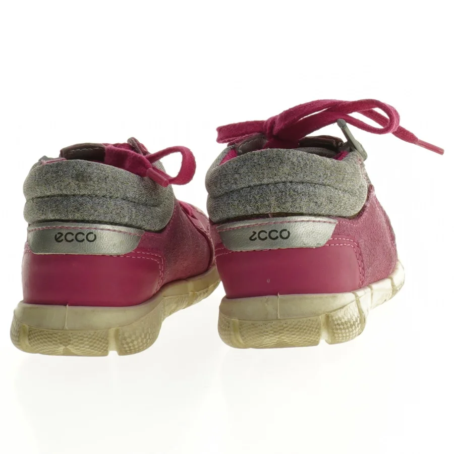 Børnesko fra Ecco (str. 22)