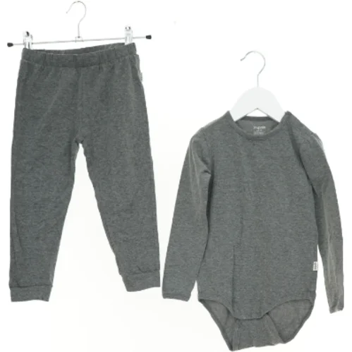 Sæt børnetøj fra Impala (str. 98 cm)