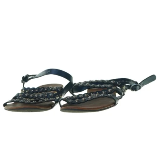 Sandaler fra Graceland (str. 42)