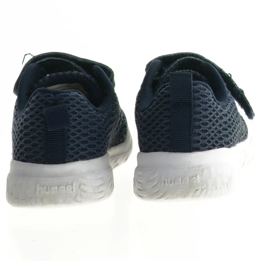 Brugte børnesko fra Hummel (str. 24)