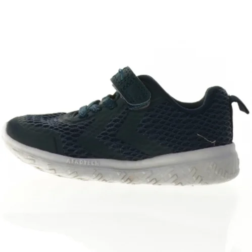 Brugte børnesko fra Hummel (str. 24)