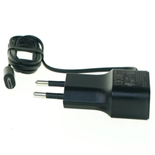 Nokia oplader fra Nokia (str. 7 x 4 cm)