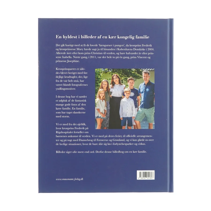 En kær familie - Et liv i billeder af Marianne Tofte (Bog)