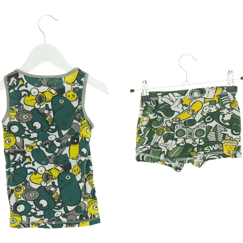 Undertøj fra VRS (str. 128 cm)