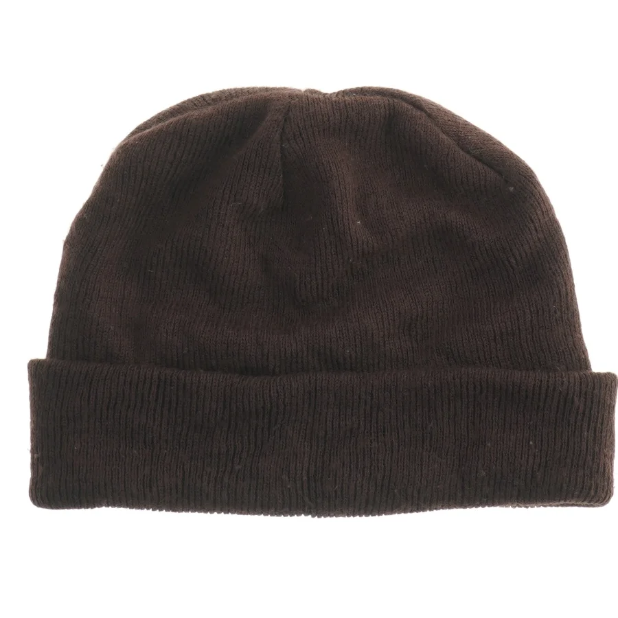 Strikket hue fra Black Fox (str. 22 x 22 cm)