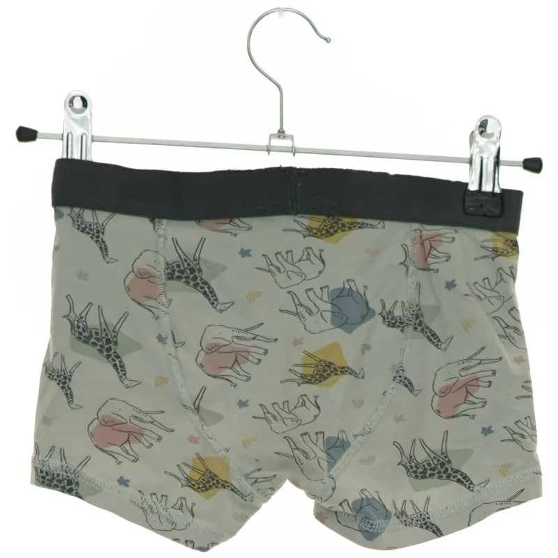 Undertøj fra H&M (str. 140 cm)