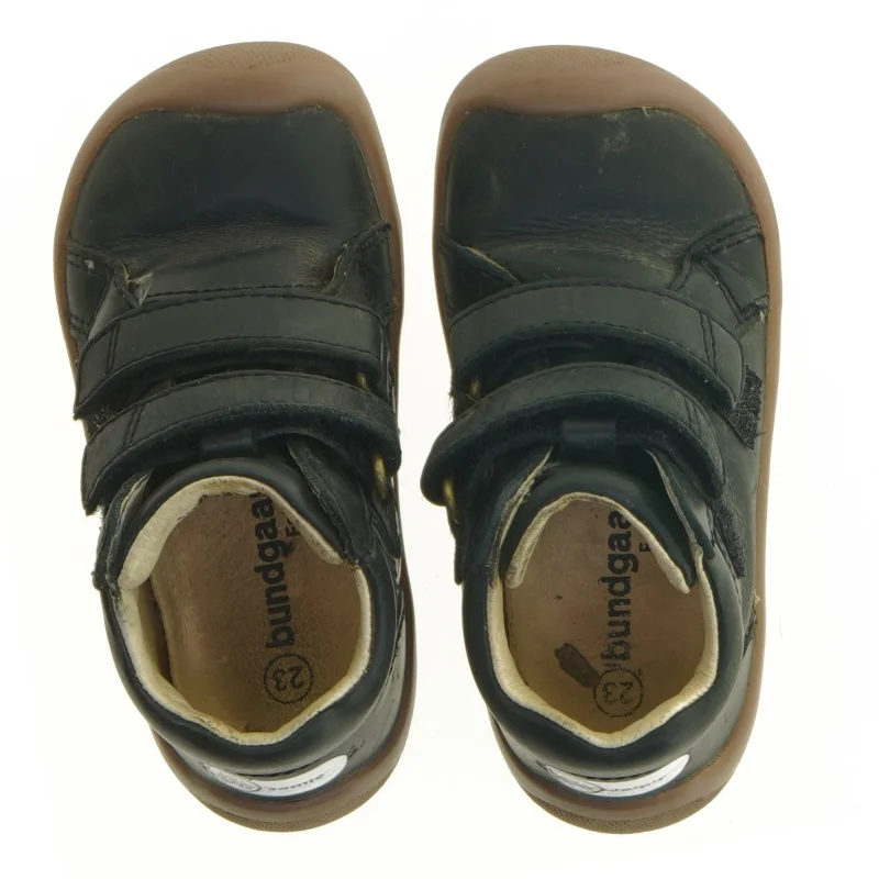 Brugte børnesko fra Bundgaard (str. 23)