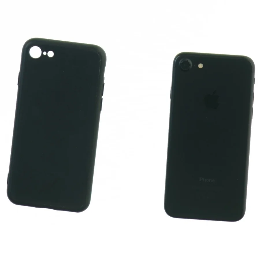 Iphone med cover fra Apple (str. 14 x 7 cm)