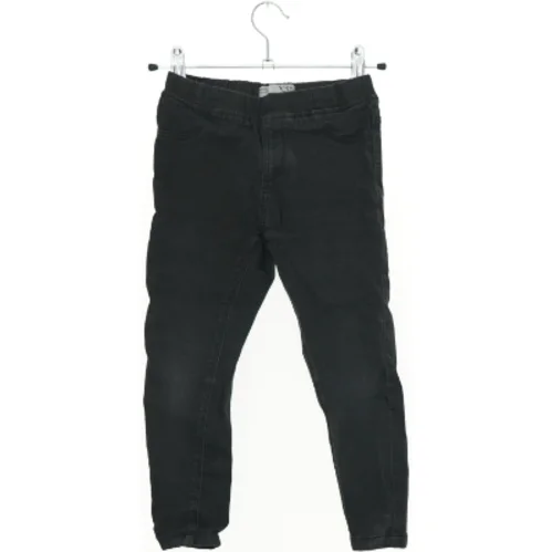 Bukser fra VRS (str. 104 cm)