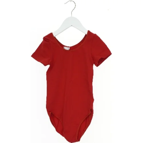 Rød bodystocking med korte ærmer fra Topp Design (str. 134)