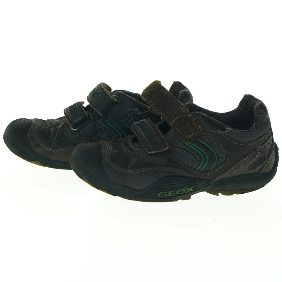 Brugte børnesko fra Geox (str. 30)