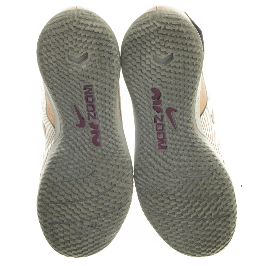 Nike Mercurial indendørssko str. 37,5 fra Nike (str. 37,5 )
