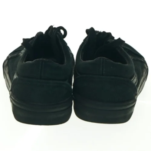 Sorte sneakers fra Auly (str. 30 )