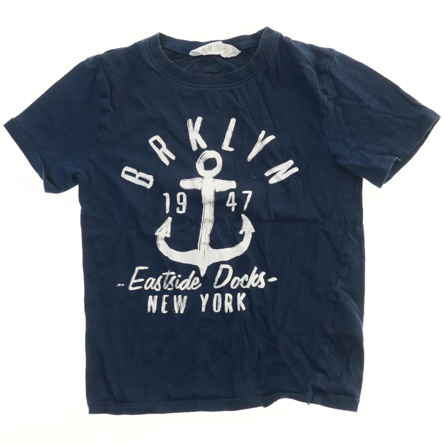 T-shirt med ankermotiv fra H&M (str. 122)