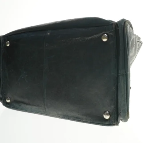 Sort weekendtaske i læderlook (str. 53 x 33 cm)