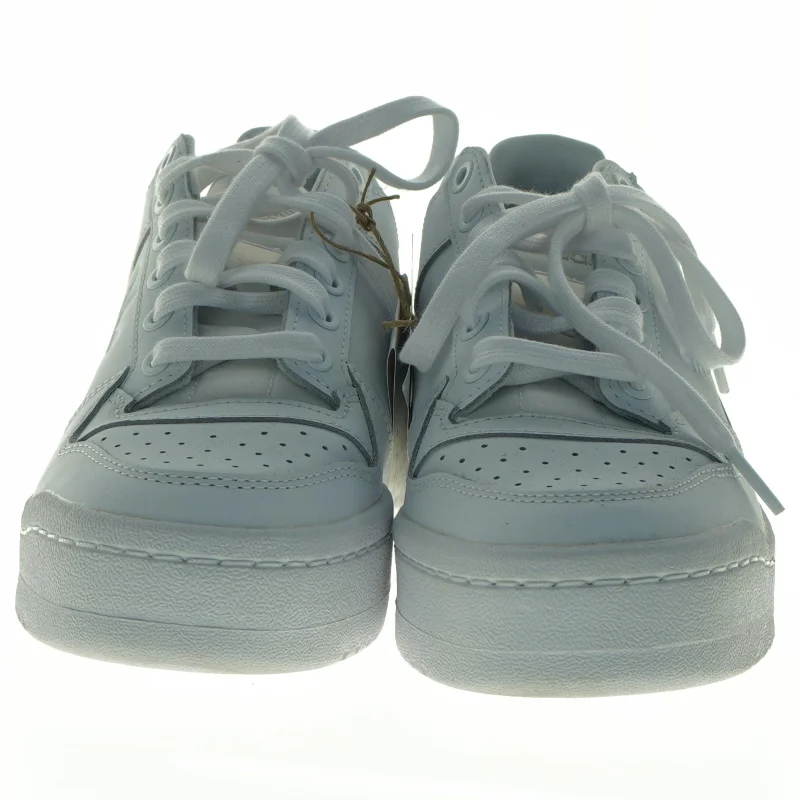 Hvide sneakers fra Adidas (str. 38)