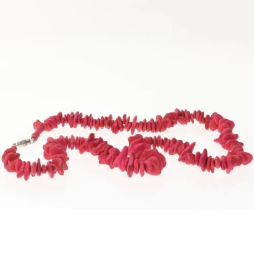 Rød "koral"halskæde (str. 64 cm)