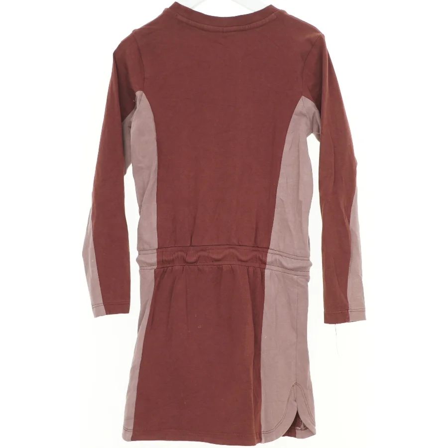 Kjole fra Hummel (str. 122 cm)