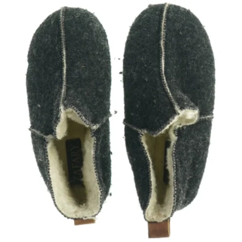 Filtede uld hjemmesko fra Zafary (str. 29)