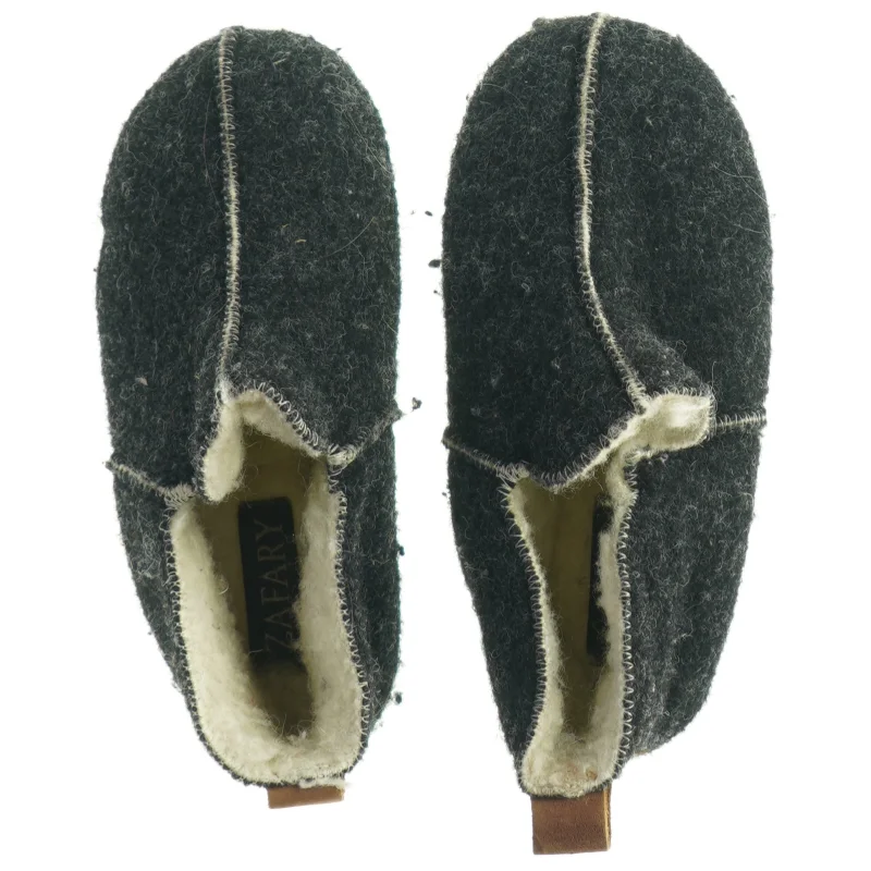 Filtede uld hjemmesko fra Zafary (str. 29)