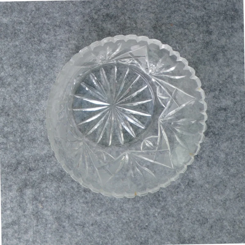 Krystal skål (str. 14 x 5 cm)