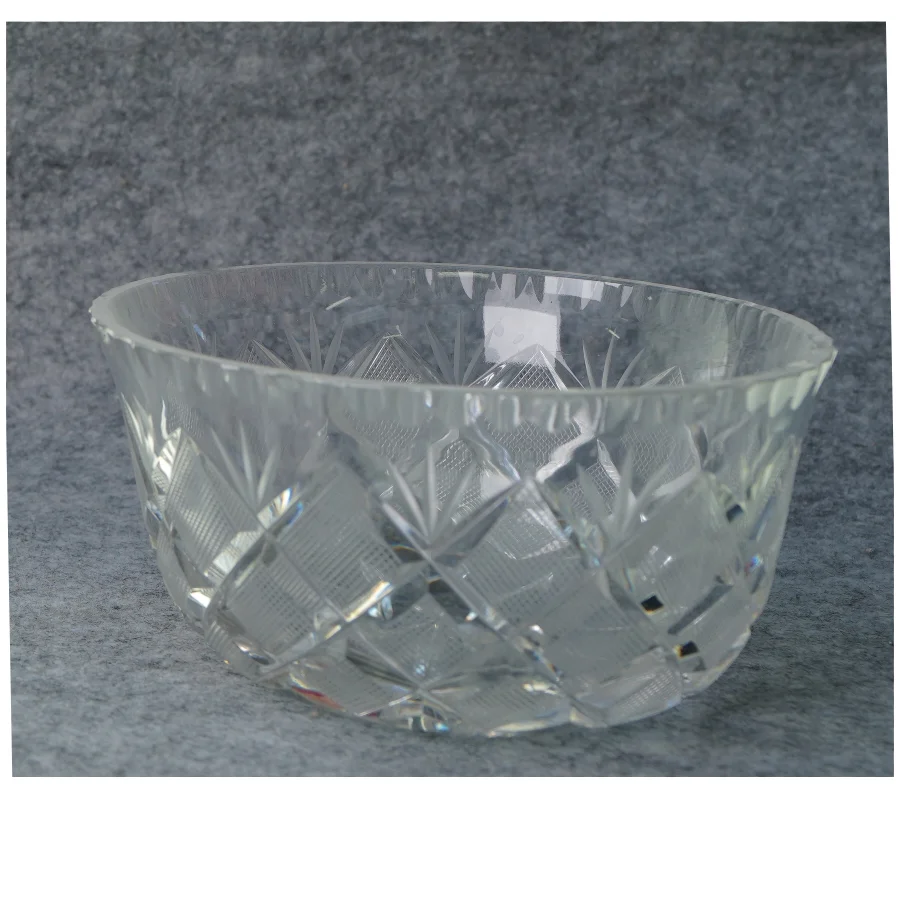Skål i krystal (str. 16 x 8 cm)
