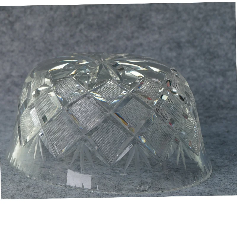 Skål i krystal (str. 16 x 8 cm)