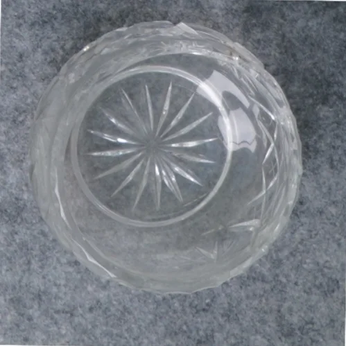 Krystal skål (str. 10 x 5 cm)