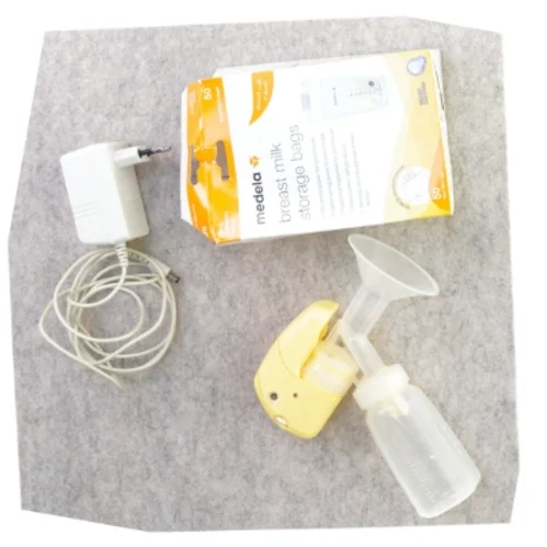 Brystpumpe fra Medela (str. 17 cm)