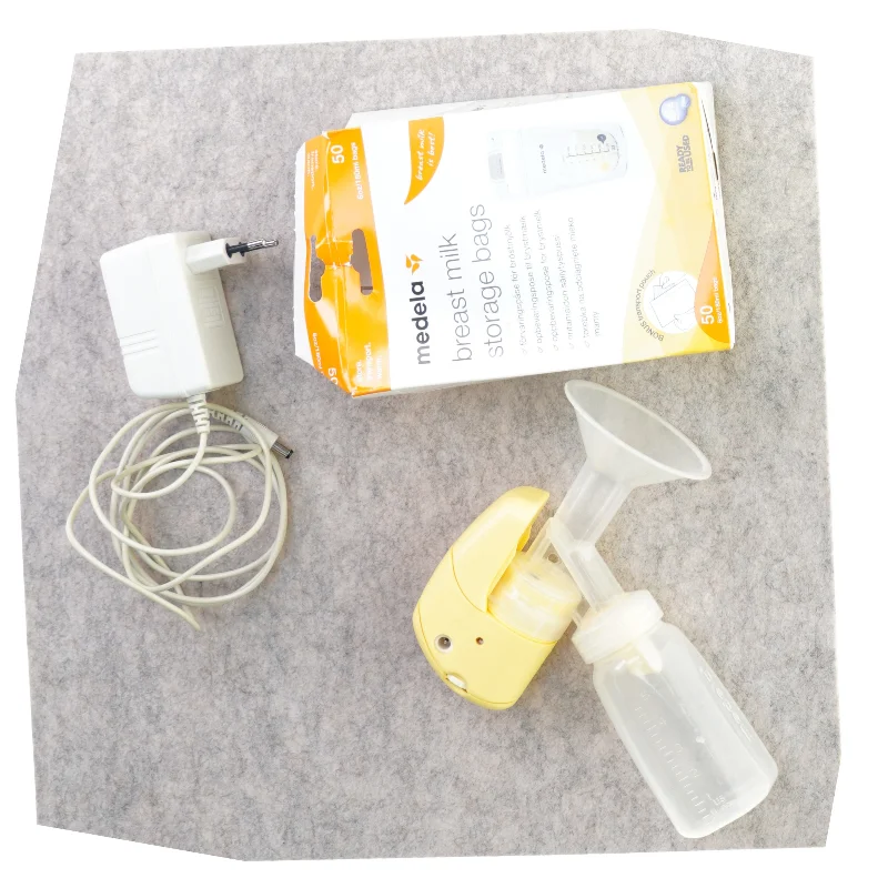 Brystpumpe fra Medela (str. 17 cm)