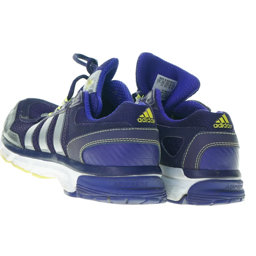 løbesko fra Adidas (str. 39)