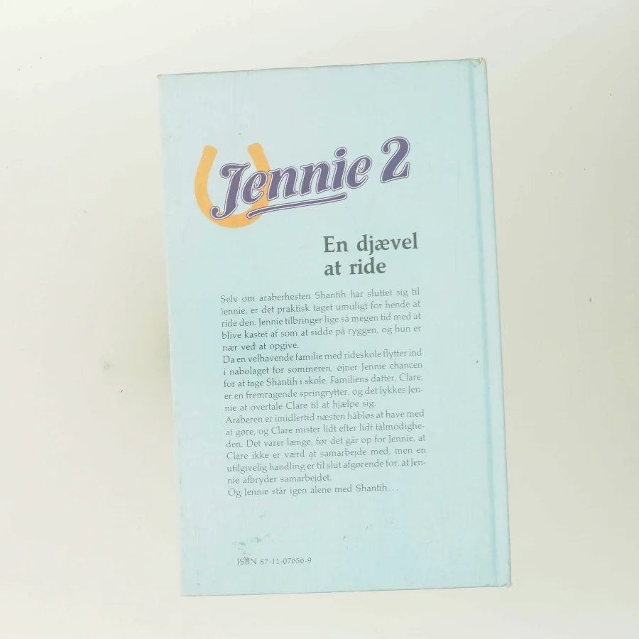 Jennie 2 – En djævel at ride af Patricia Leitch (Bog)