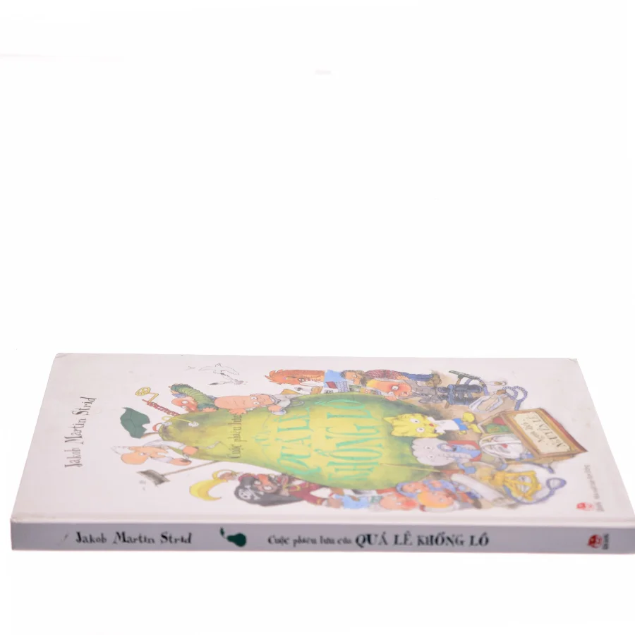 Cuộc phiêu lưu của quả lê khổng lồ af Jakob Martin Strid (Bog)