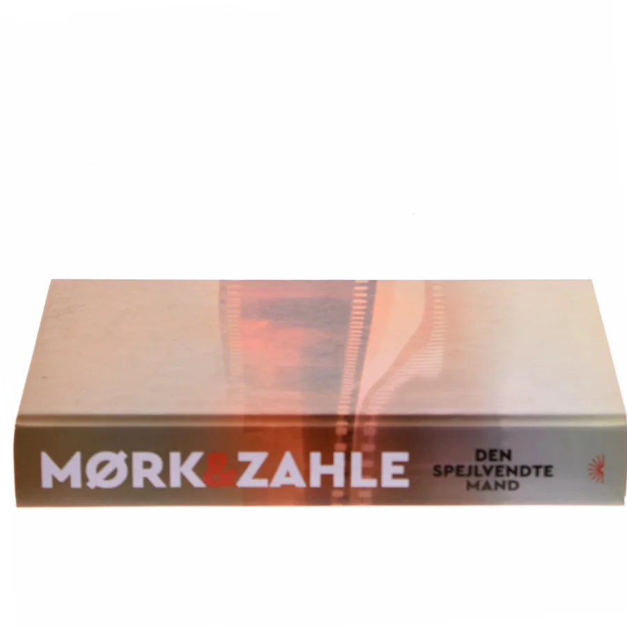 Den spejlvendte mand af Mørk & Zahle (Bog)