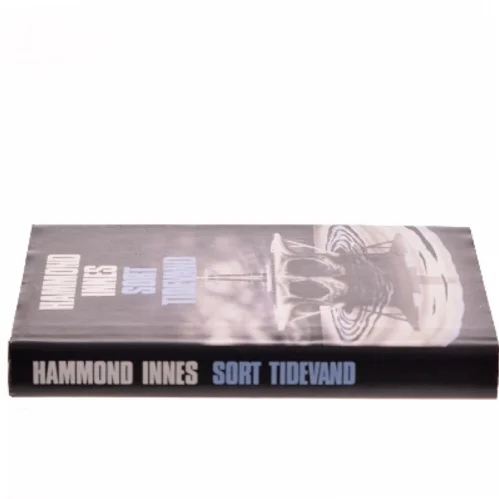 Sort tidevand af Hammond Innes (Bog)
