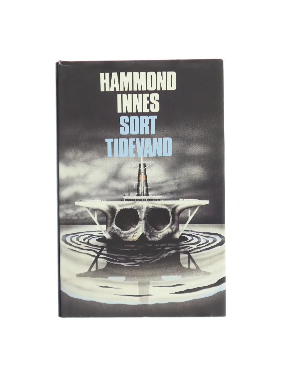 Forsiden af Sort tidevand af Hammond Innes