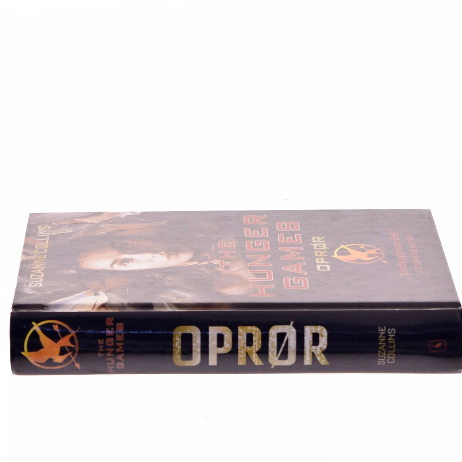 Oprør af Suzanne Collins (Bog)