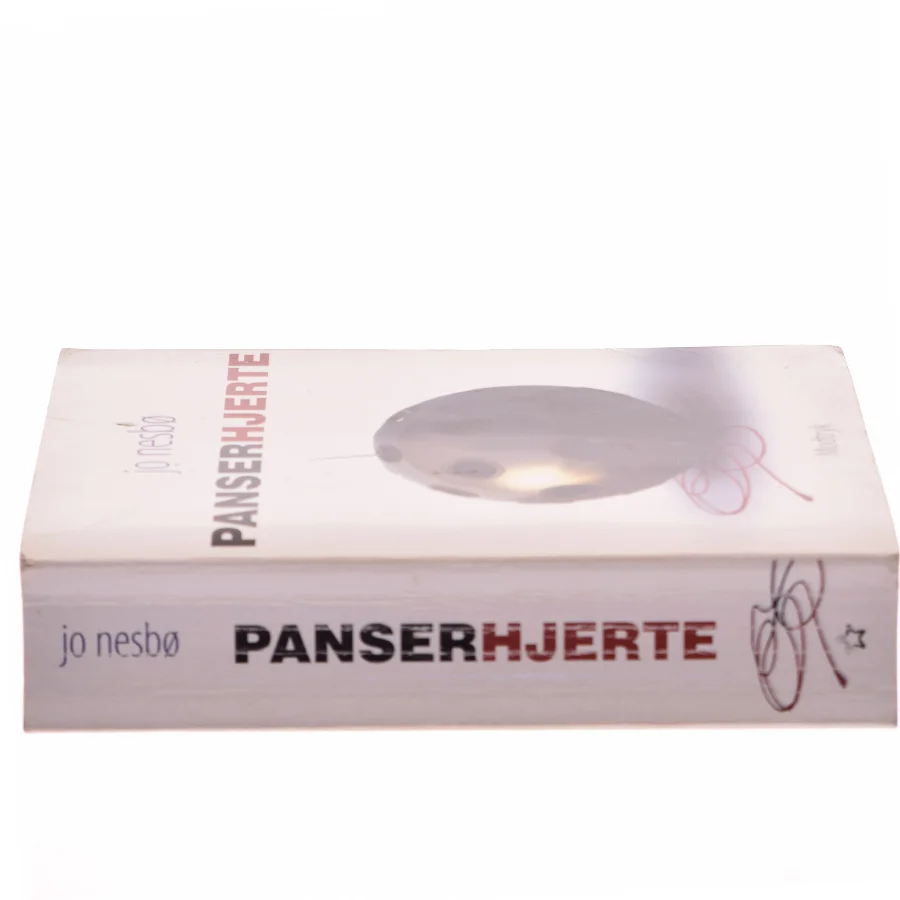 Panserhjerte af Jo Nesbø (Bog)